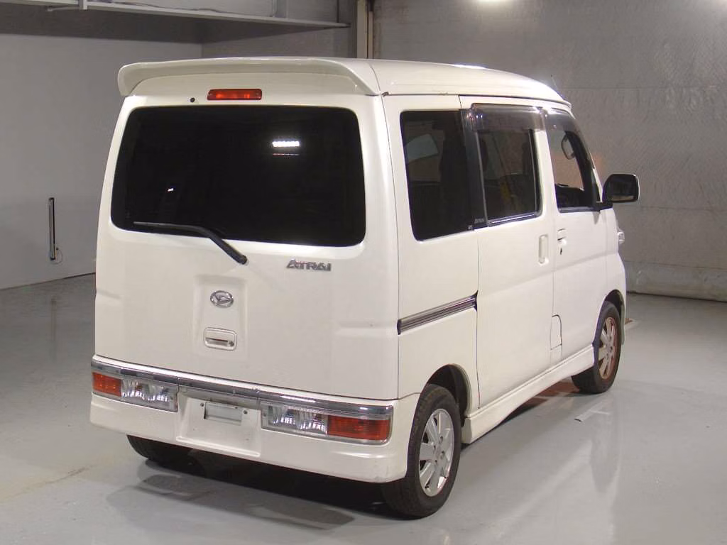 DAIHATSU ATRAI