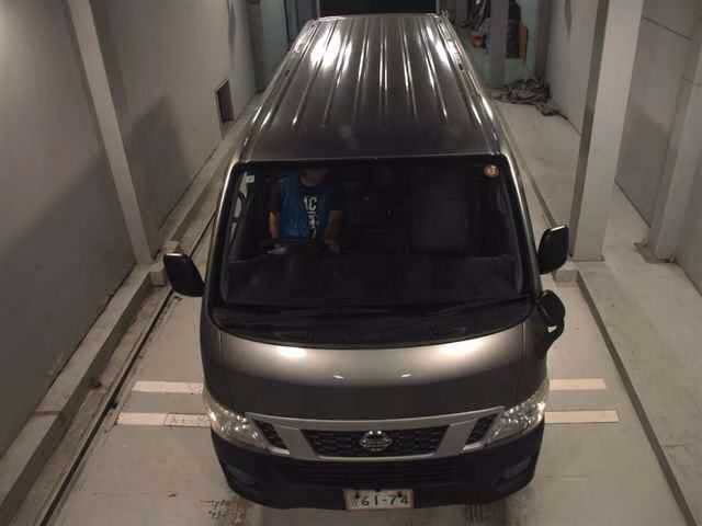 NISSAN NV350 CARAVAN