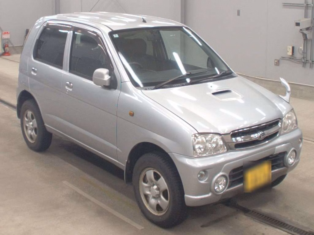 DAIHATSU TERIOS KID