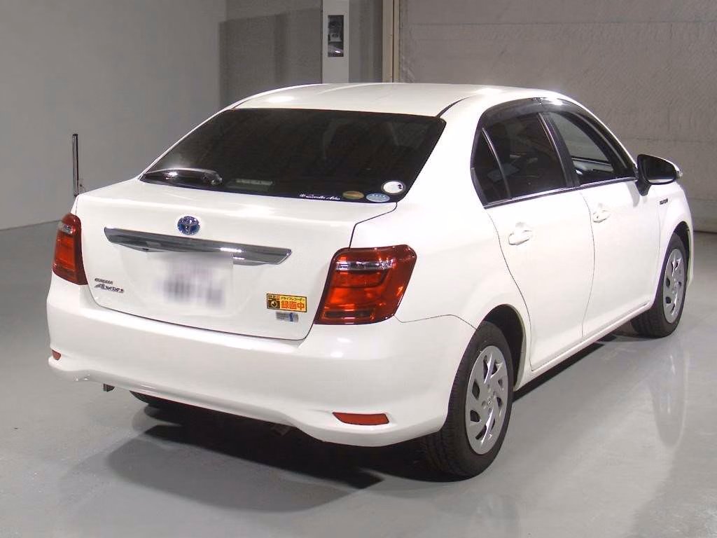 TOYOTA COROLLA AXIO