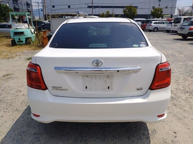 TOYOTA COROLLA AXIO