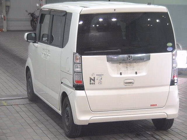 HONDA N-BOX