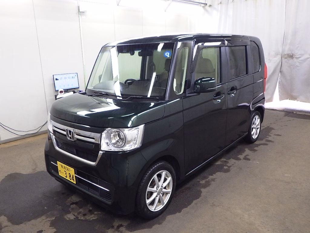 HONDA N-BOX