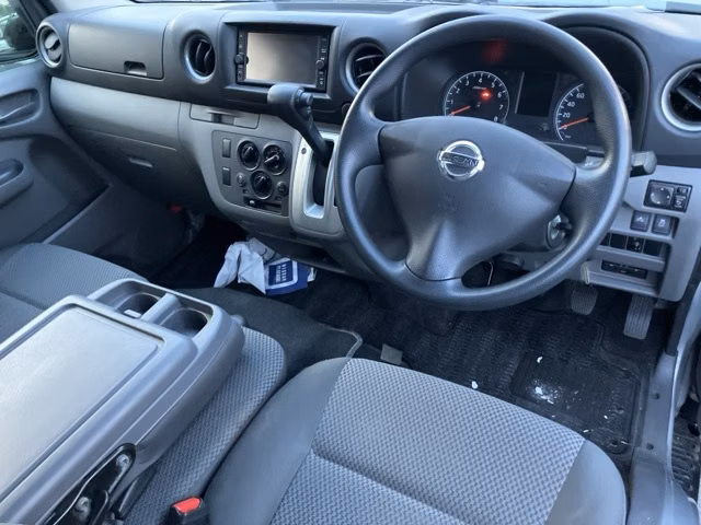 NISSAN NV350 CARAVAN