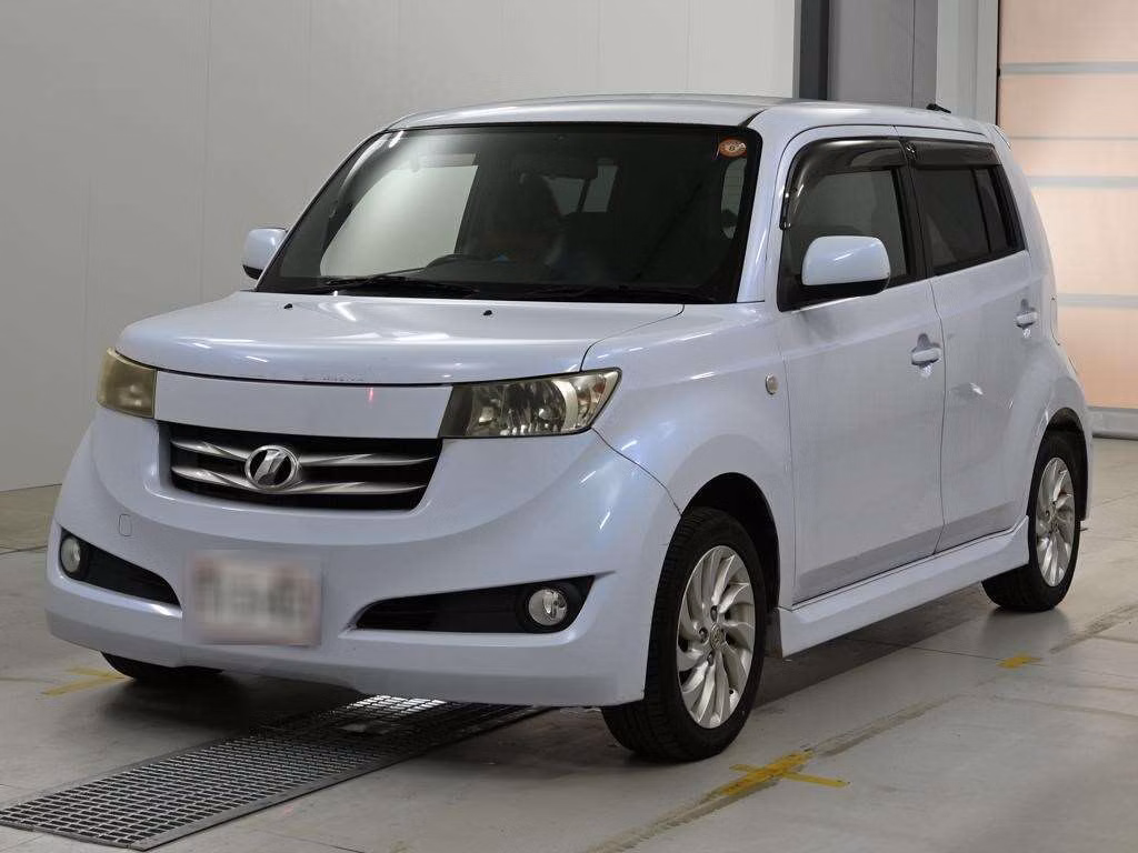 TOYOTA BB