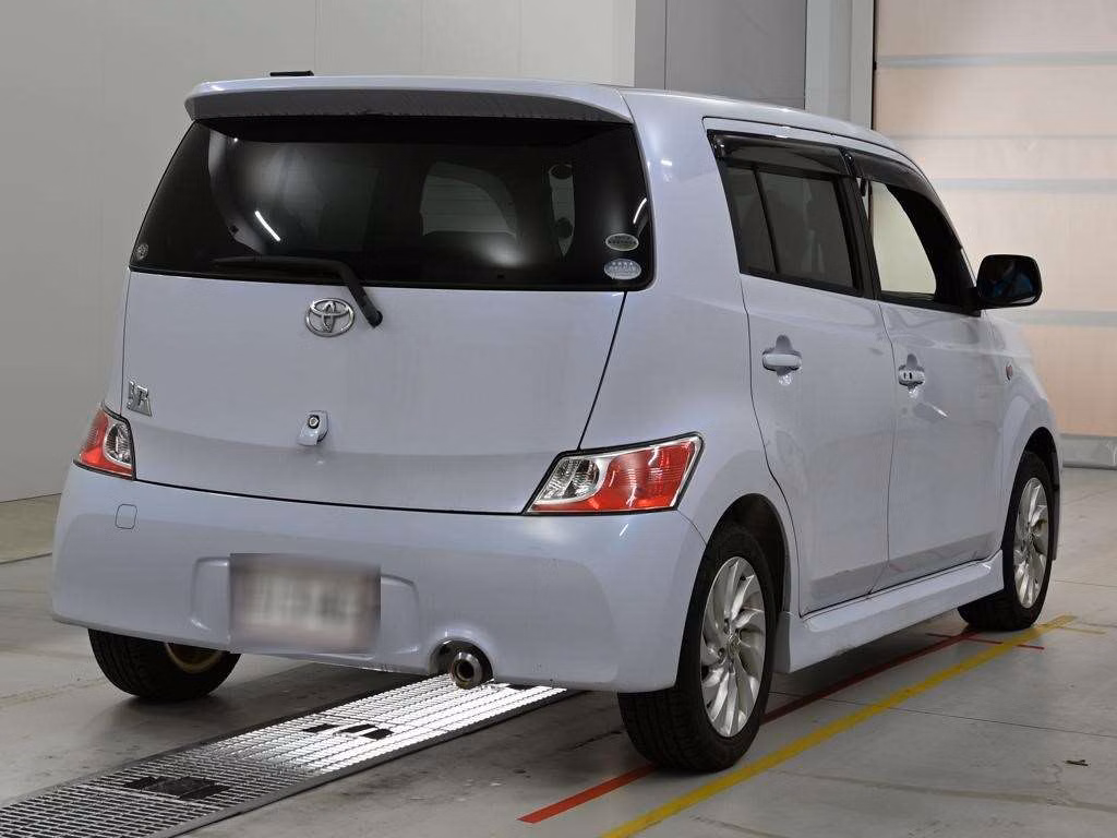 TOYOTA BB