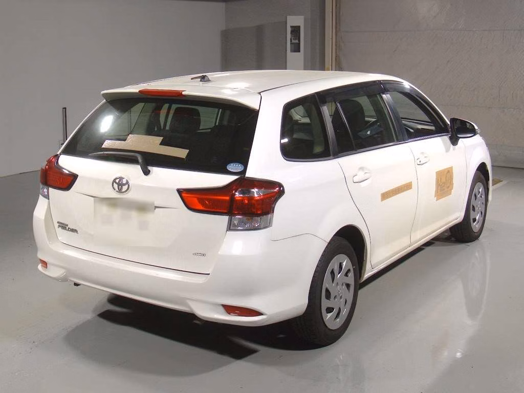 TOYOTA COROLLA FIELDER