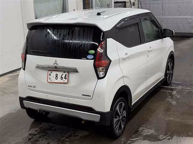 MITSUBISHI EK X
