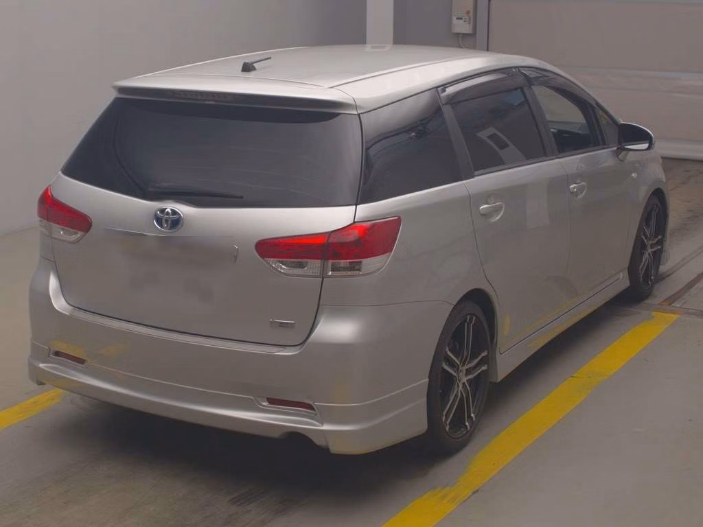 TOYOTA WISH