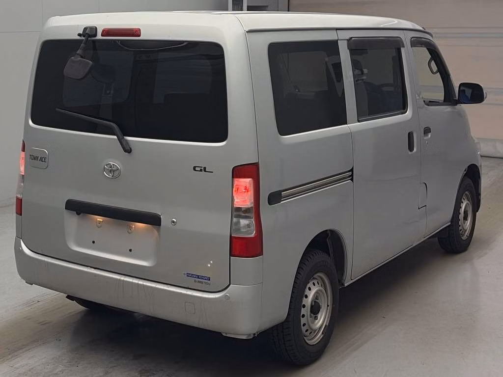 TOYOTA TOWN ACE