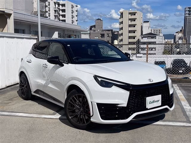 Lexus LBX