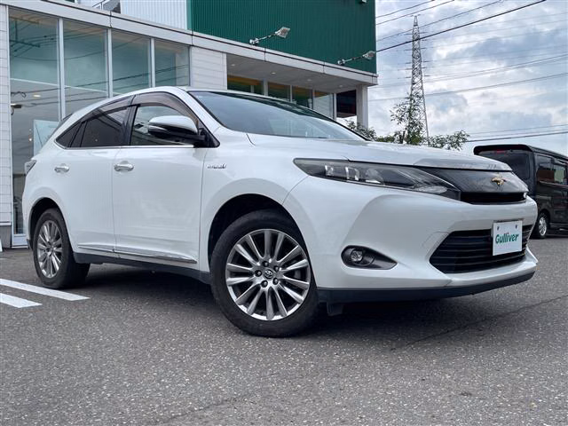 TOYOTA HARRIER