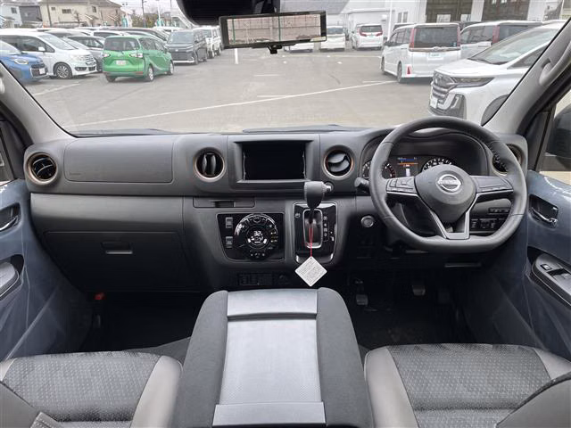 NISSAN CARAVAN