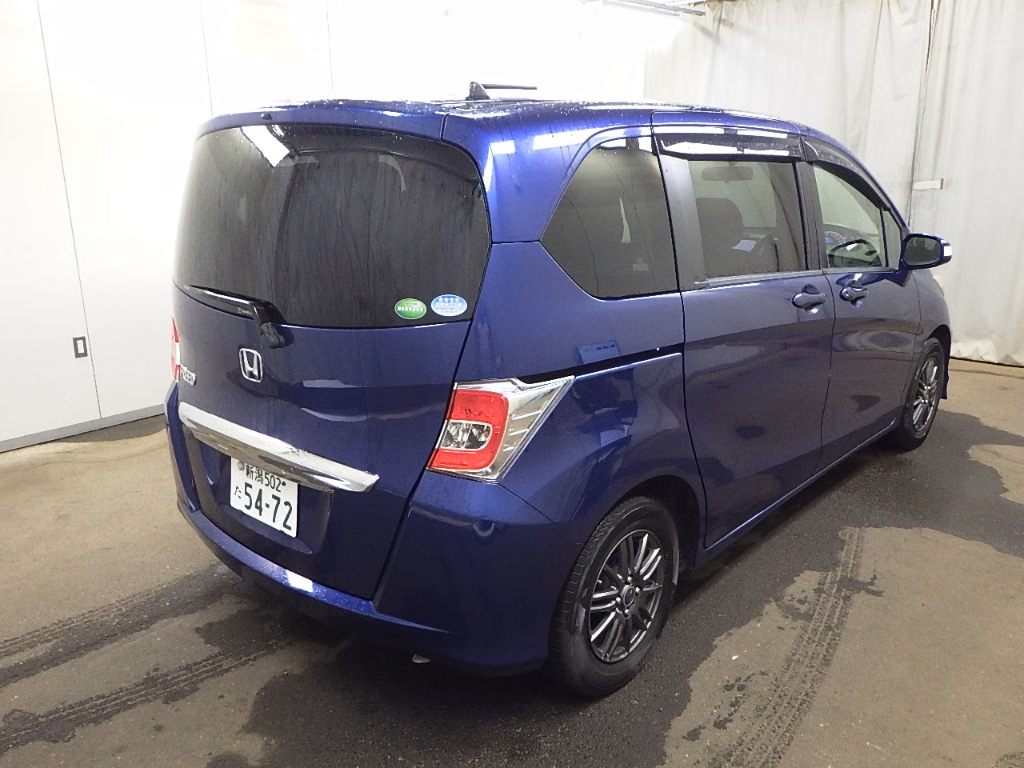 HONDA FREED