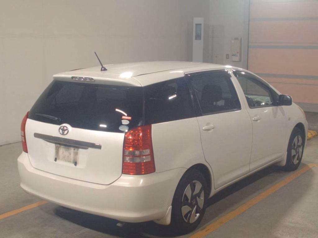 TOYOTA WISH