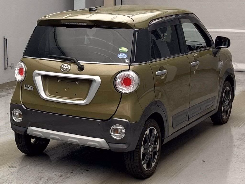 TOYOTA PIXIS JOY