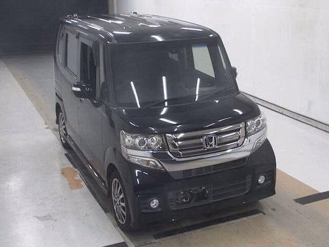 HONDA N-BOX
