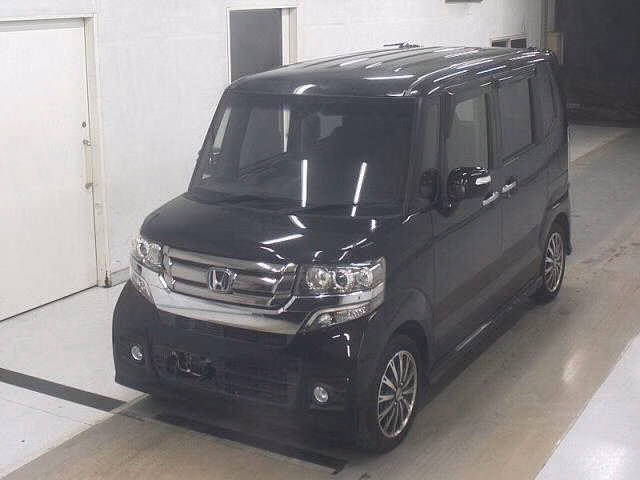 HONDA N-BOX