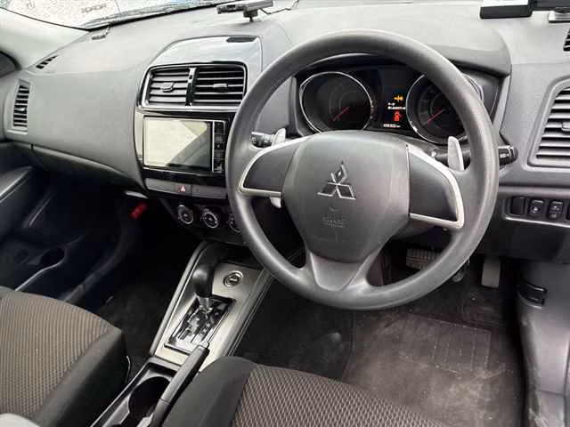 MITSUBISHI RVR
