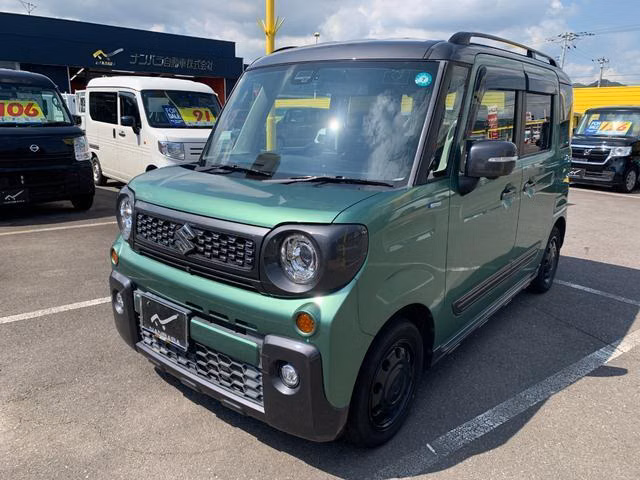 Suzuki Spacia