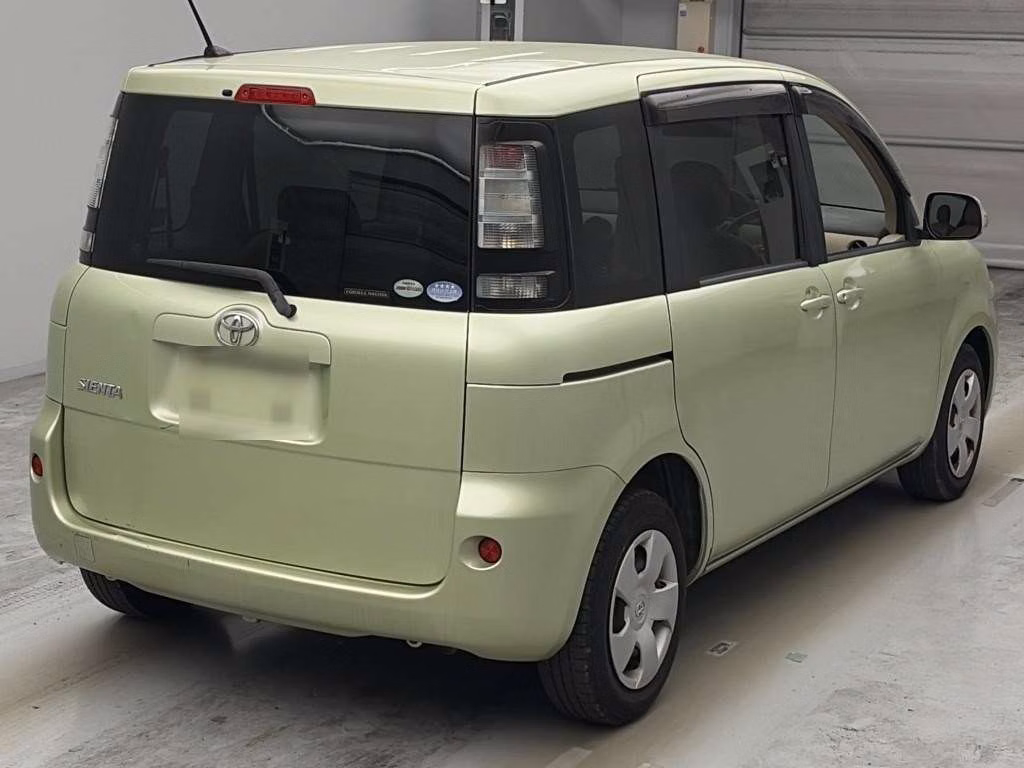 TOYOTA SIENTA