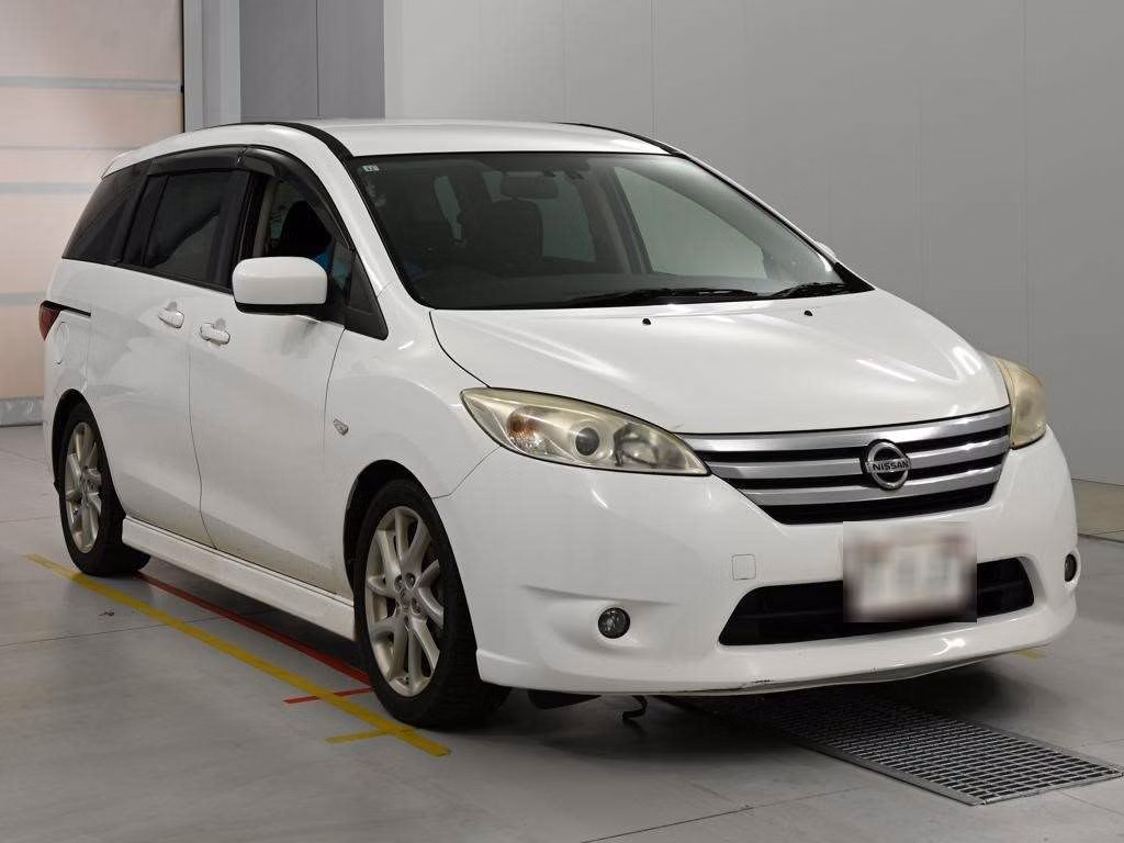 NISSAN LAFESTA