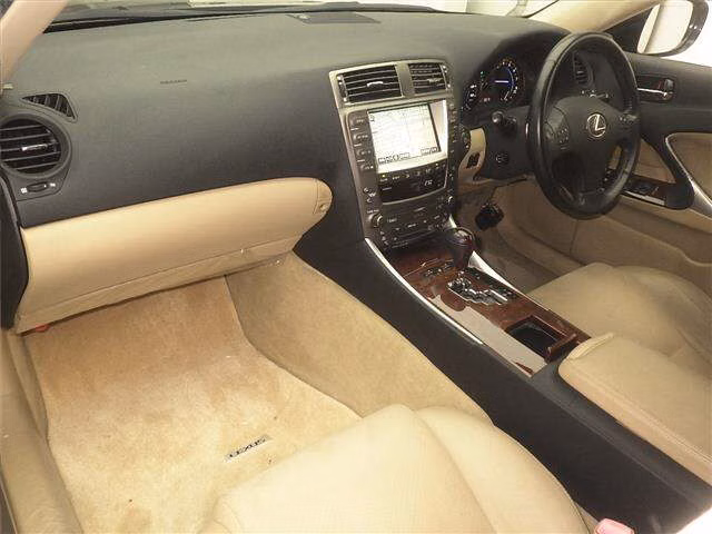 LEXUS IS250