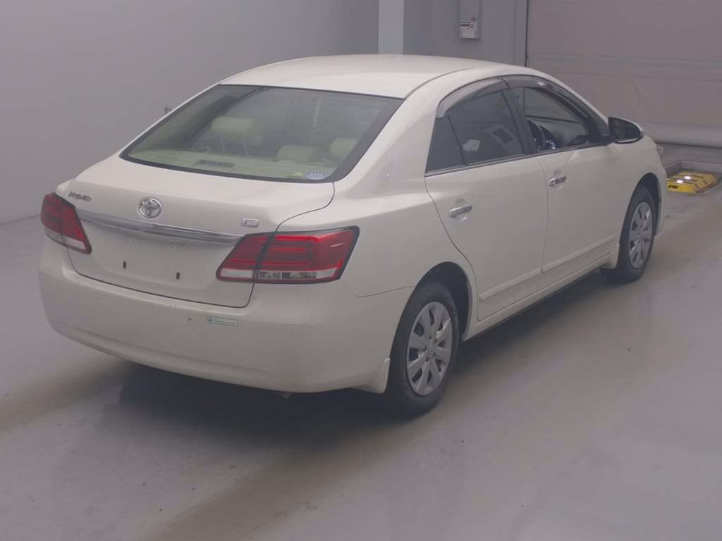 TOYOTA PREMIO