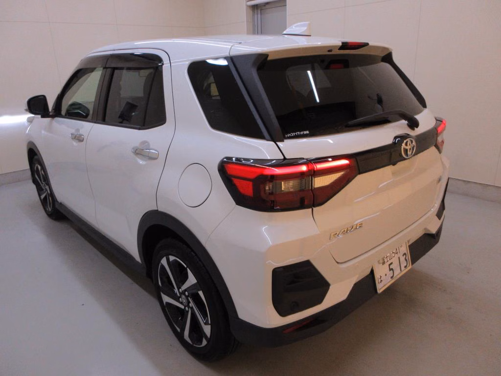 TOYOTA RAIZE
