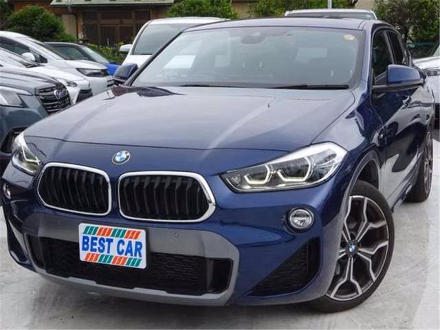 BMW X2