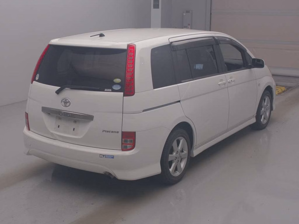TOYOTA ISIS