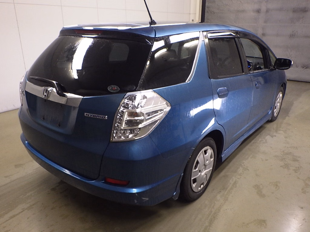 HONDA FIT SHUTTLE