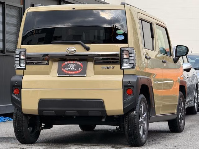 DAIHATSU TAFT