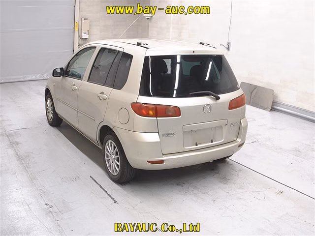 MAZDA DEMIO