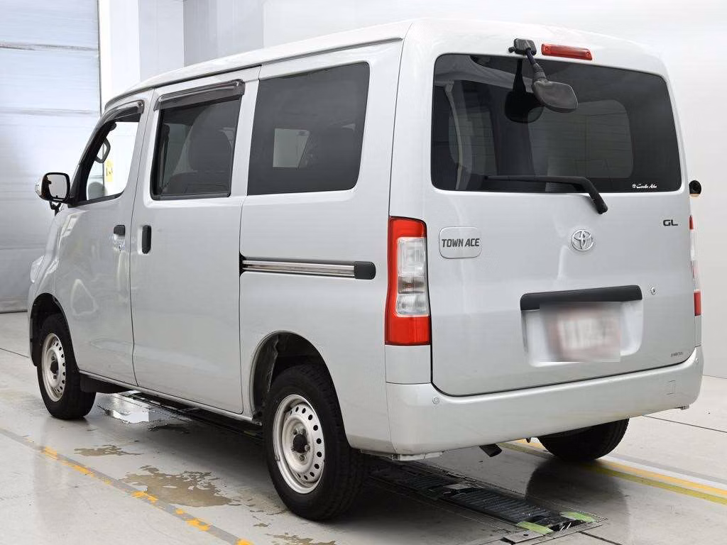 TOYOTA TOWN ACE