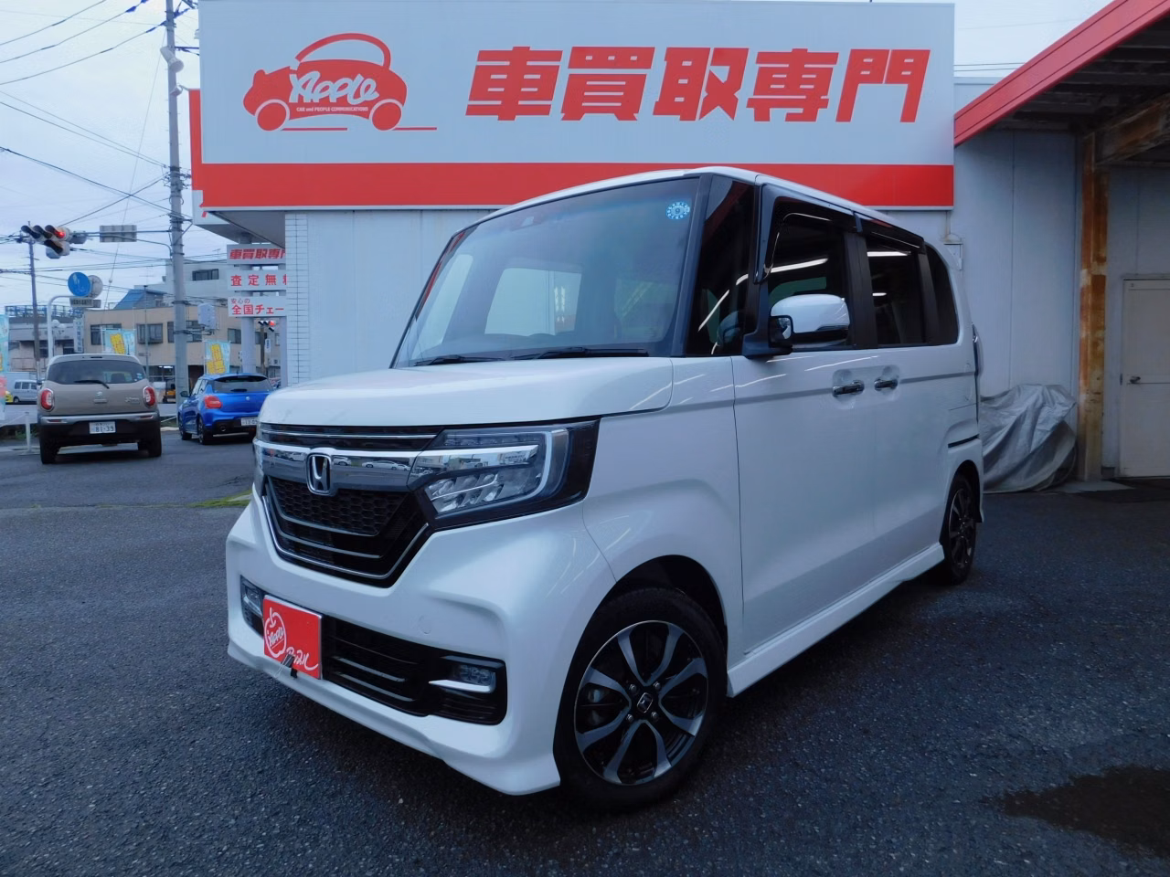 HONDA N-BOX