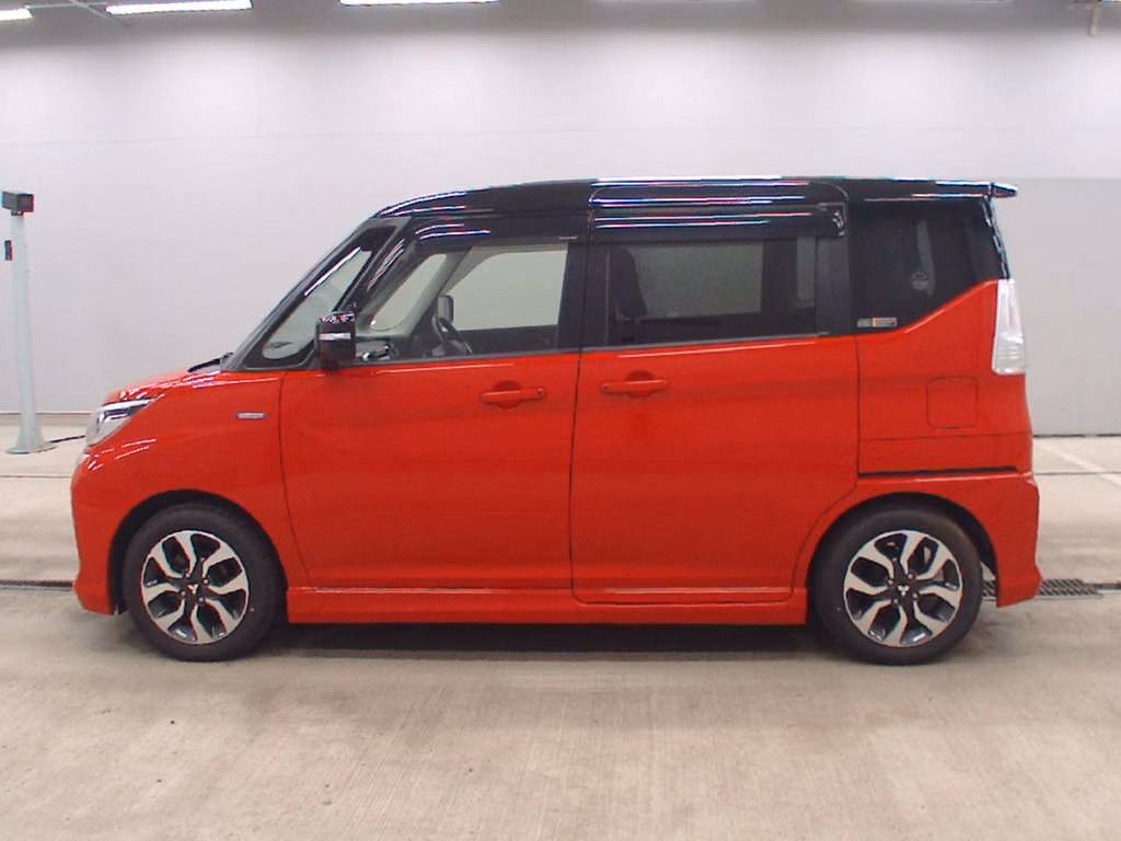 MITSUBISHI DELICA D:2