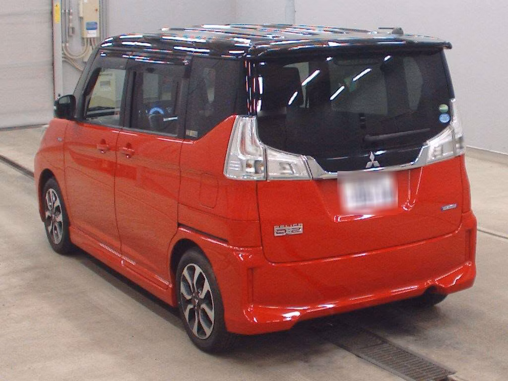 MITSUBISHI DELICA D:2