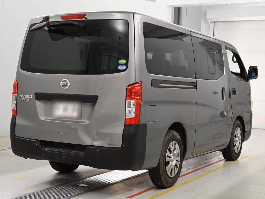 NISSAN NV350 CARAVAN