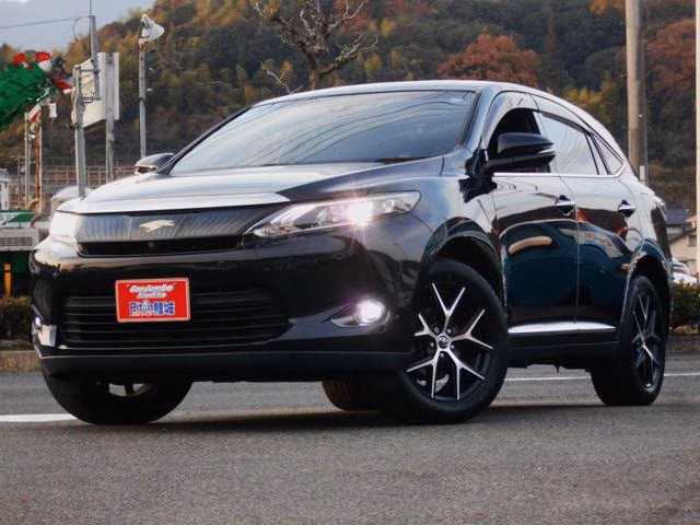 TOYOTA HARRIER