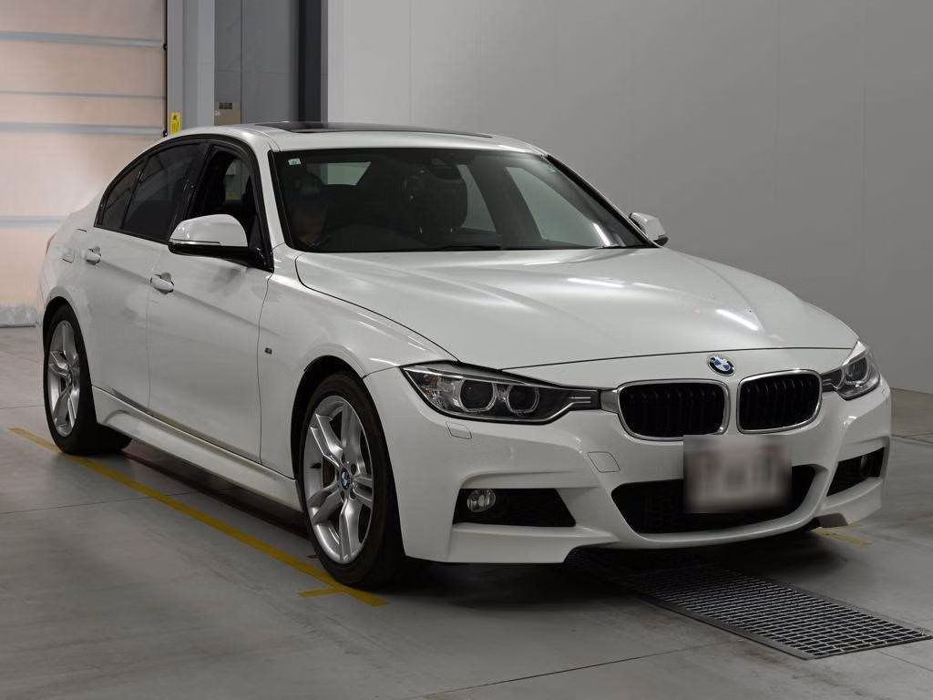 BMW 3-SERIES