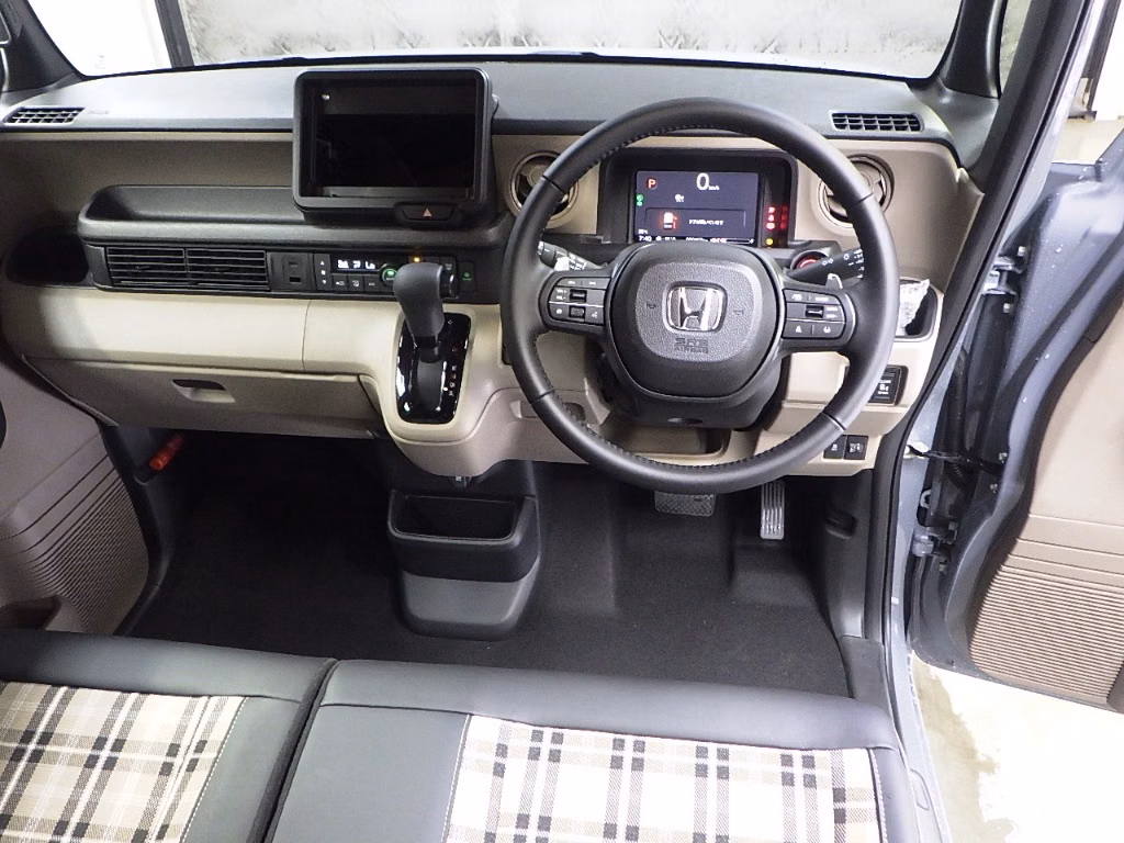 HONDA N-BOX