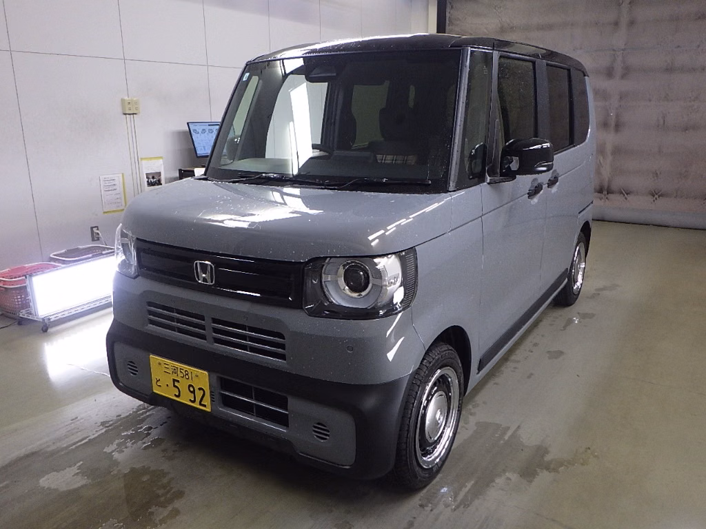 HONDA N-BOX