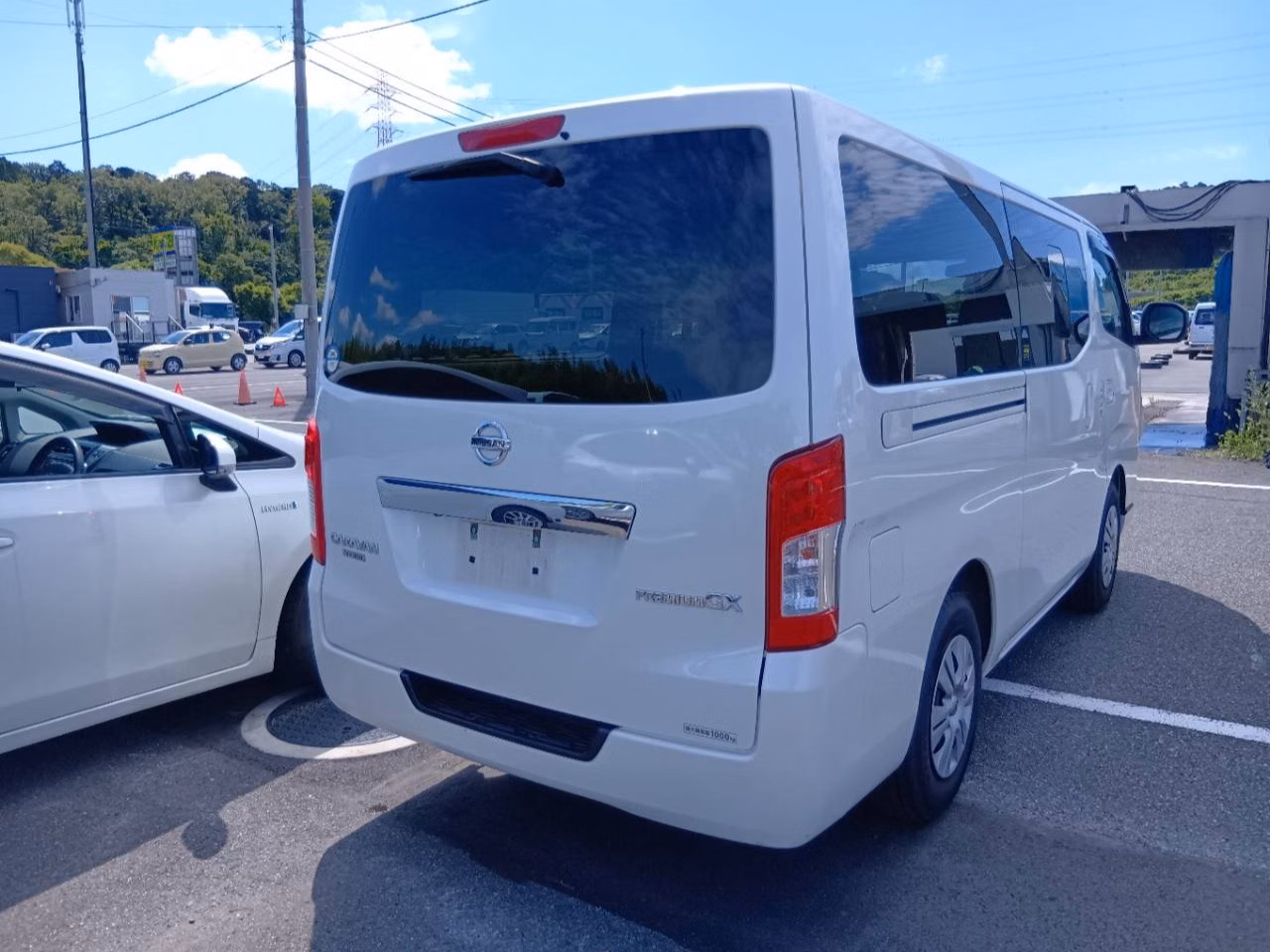 NISSAN NV350 CARAVAN
