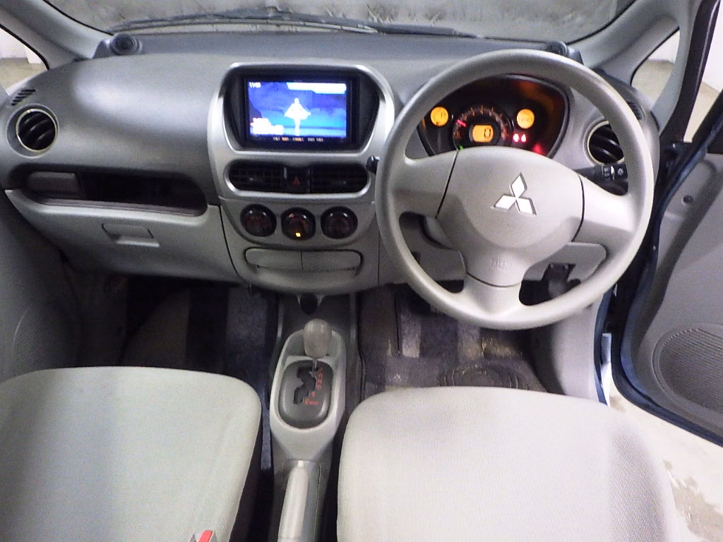 MITSUBISHI I