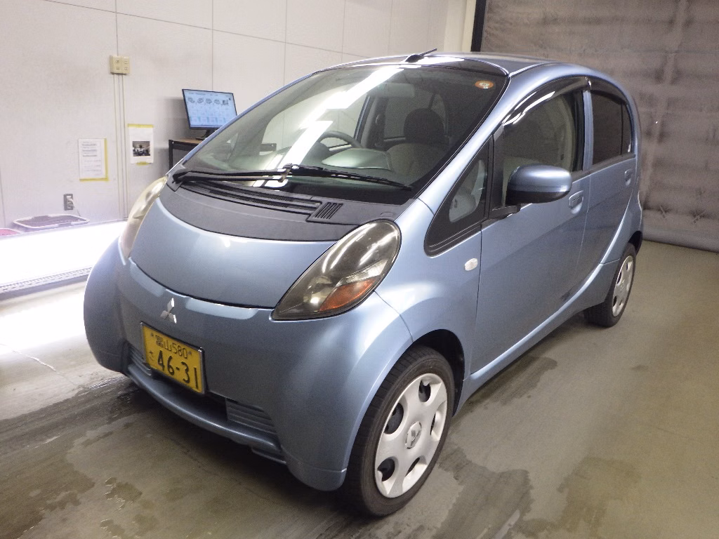 MITSUBISHI I