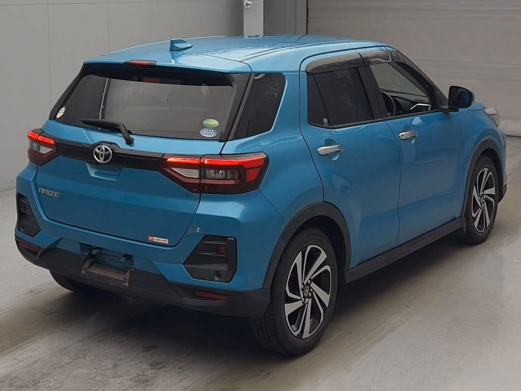 TOYOTA RAIZE
