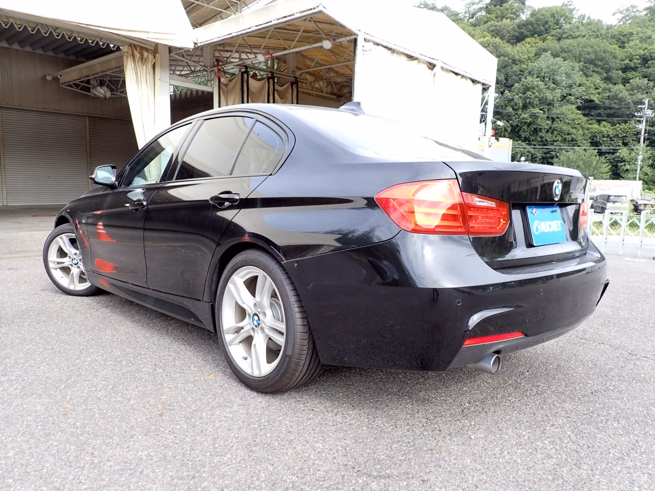BMW 3-SERIES