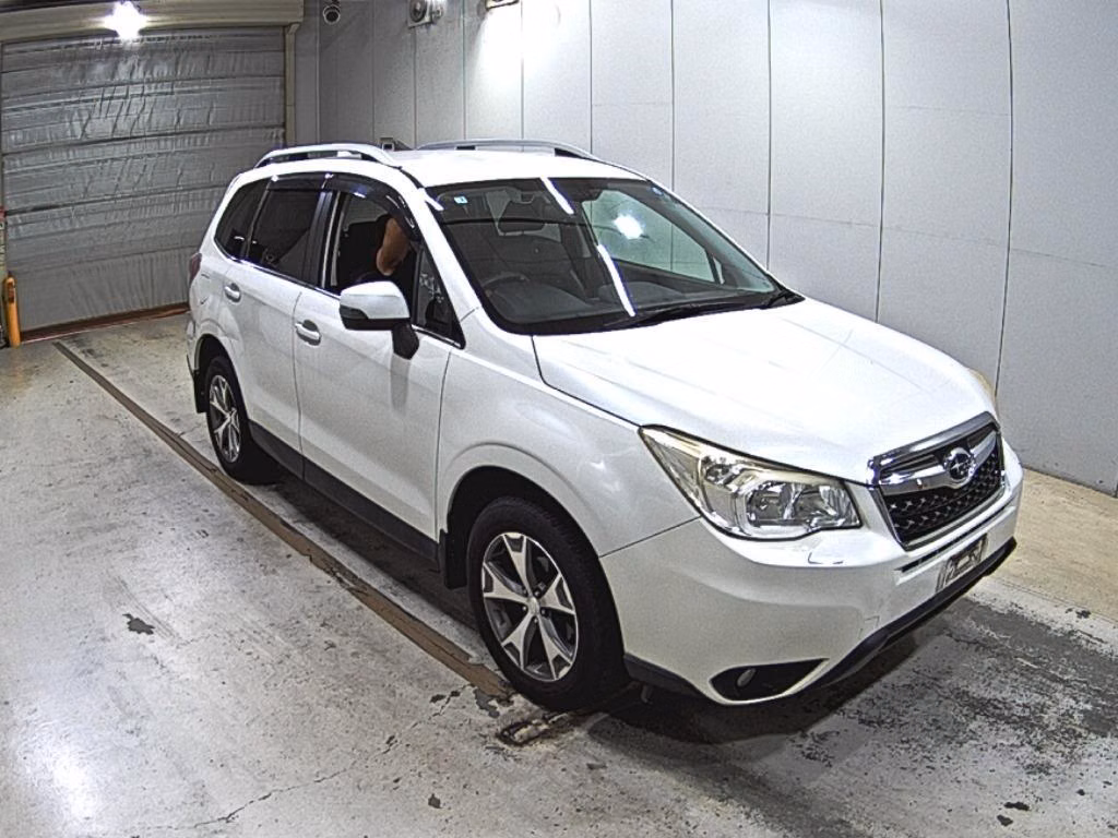 SUBARU FORESTER