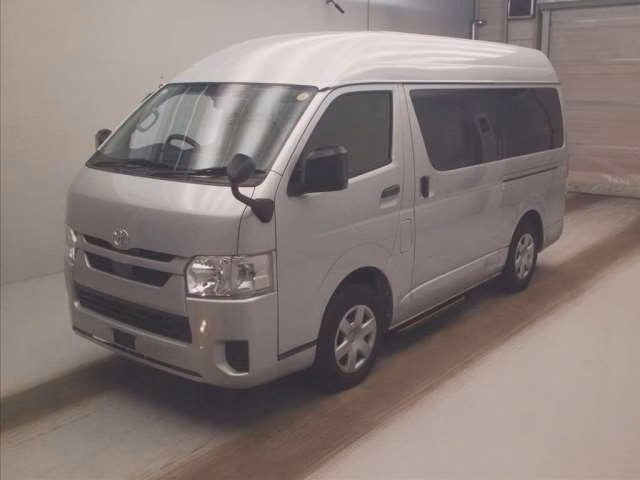 Toyota Regius Ace
